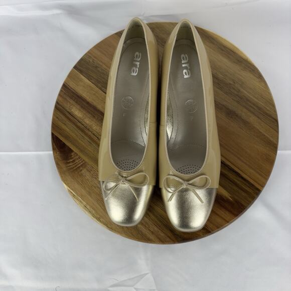 Ara Women's Velour Model Ballet Flats US Shoe Size 10 In Nude Sand Gold - Picture 1 of 11